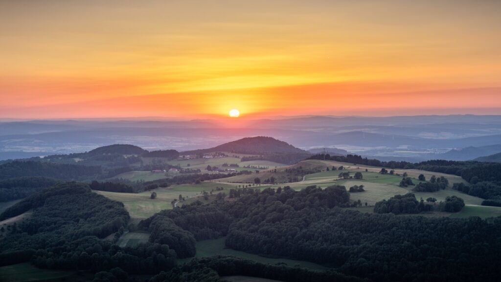 Coucher de soleil sur la vallée du Rhône